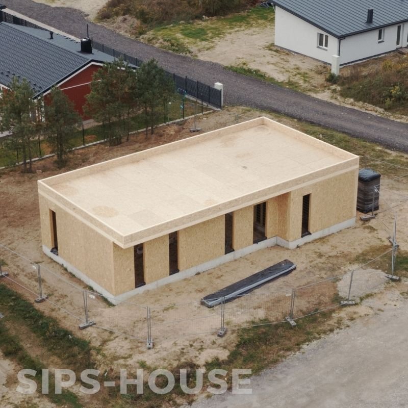 PEACH 3-bedroom, 102 m² structural SIPs house kit, showcasing the prefabricated wall panels and efficient construction system by SIPS-HOUSE.com